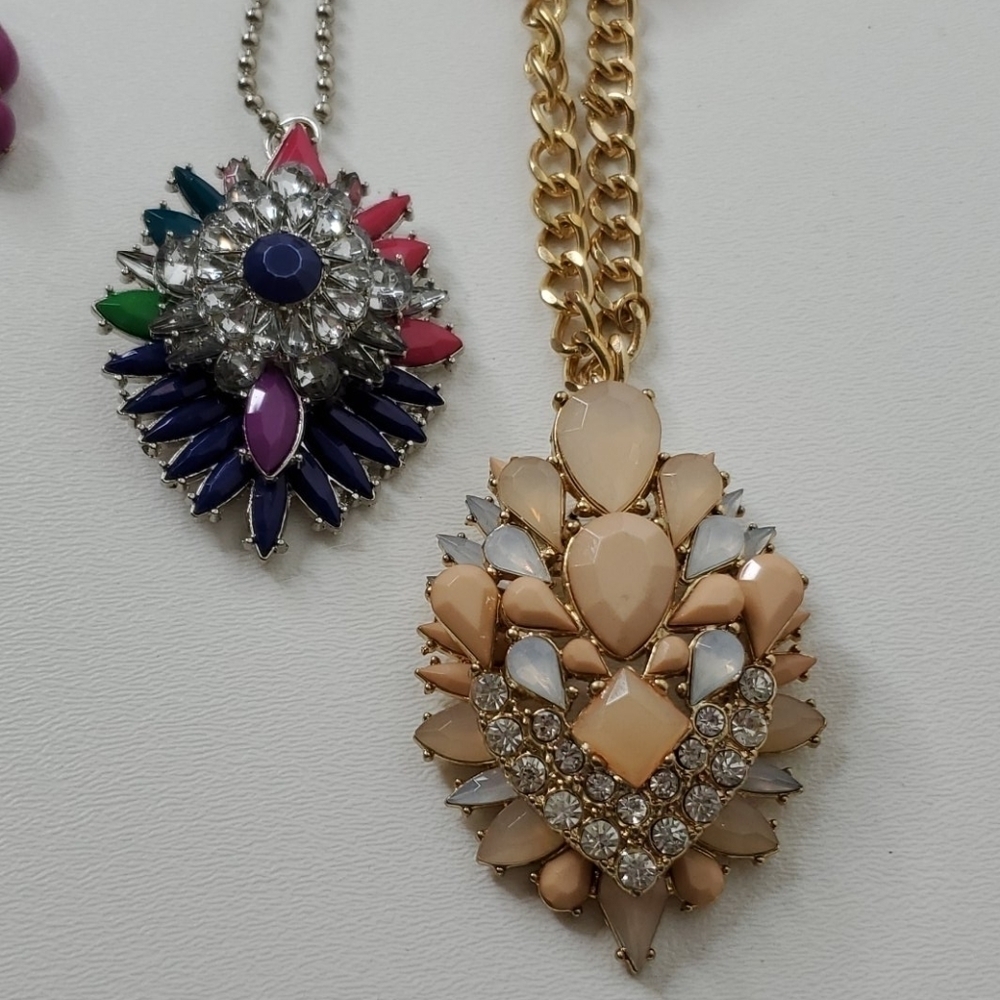 Wholesale lot of Jewelry assortment crosses etc - Picture 2 of 9